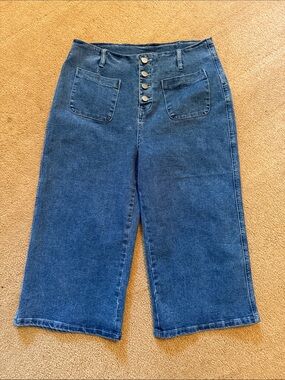 High-Rise Wide Leg Cropped Petite Jeans